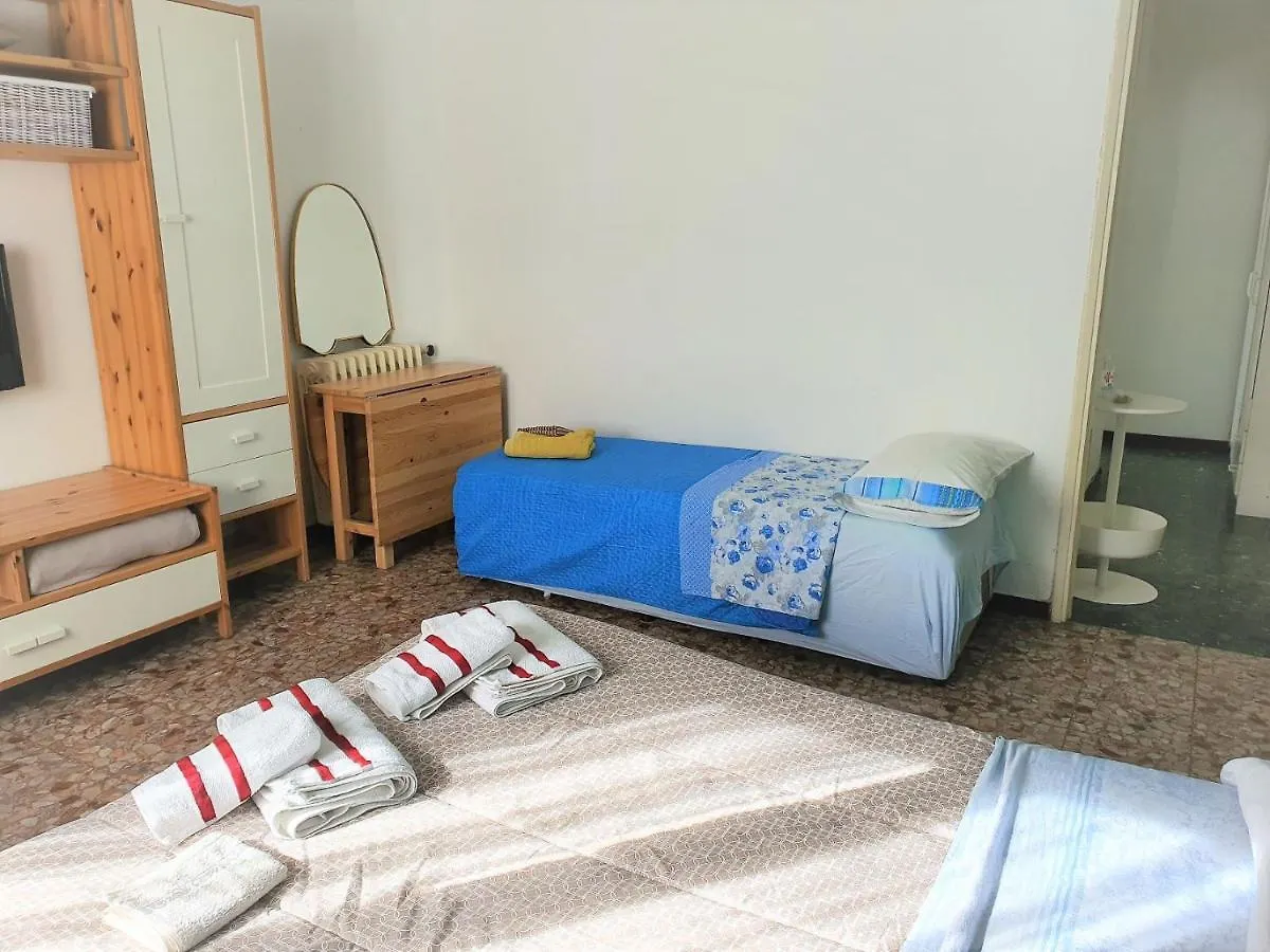 Studio Luna Apartments Mediolan Włochy